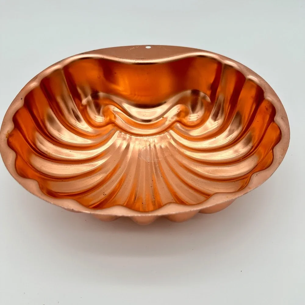 Wear-Ever Jello Mold 2980 6 Cup Copper Sea Shell Vintage Coastal Decor